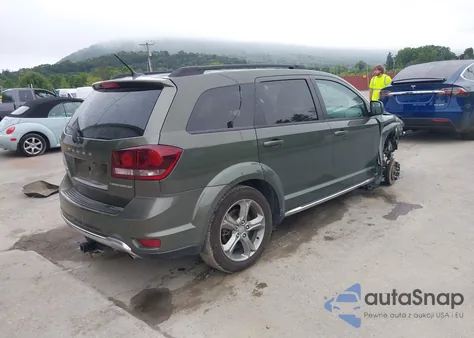 2016 Dodge Journey Crossroad Plus z USA, uszkodzony, nr VIN 3C4PDDGG7GT165022